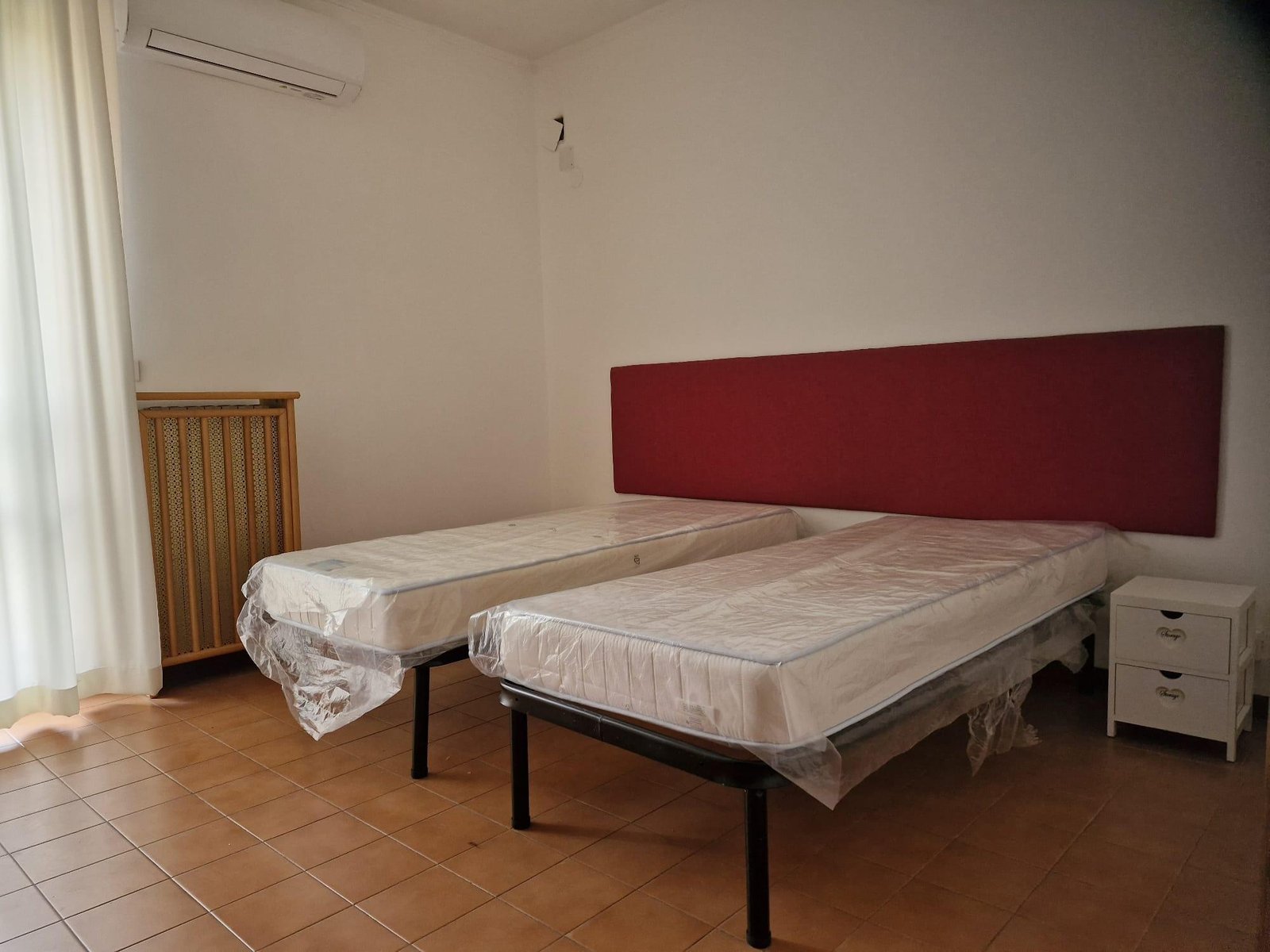 🏡 Villa a schiera su 4 Piani con Doppi Giardini